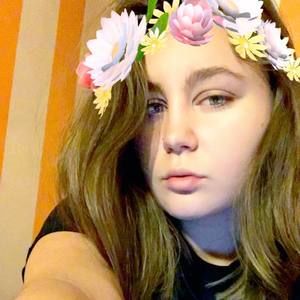 Meet your Posher, Brooke